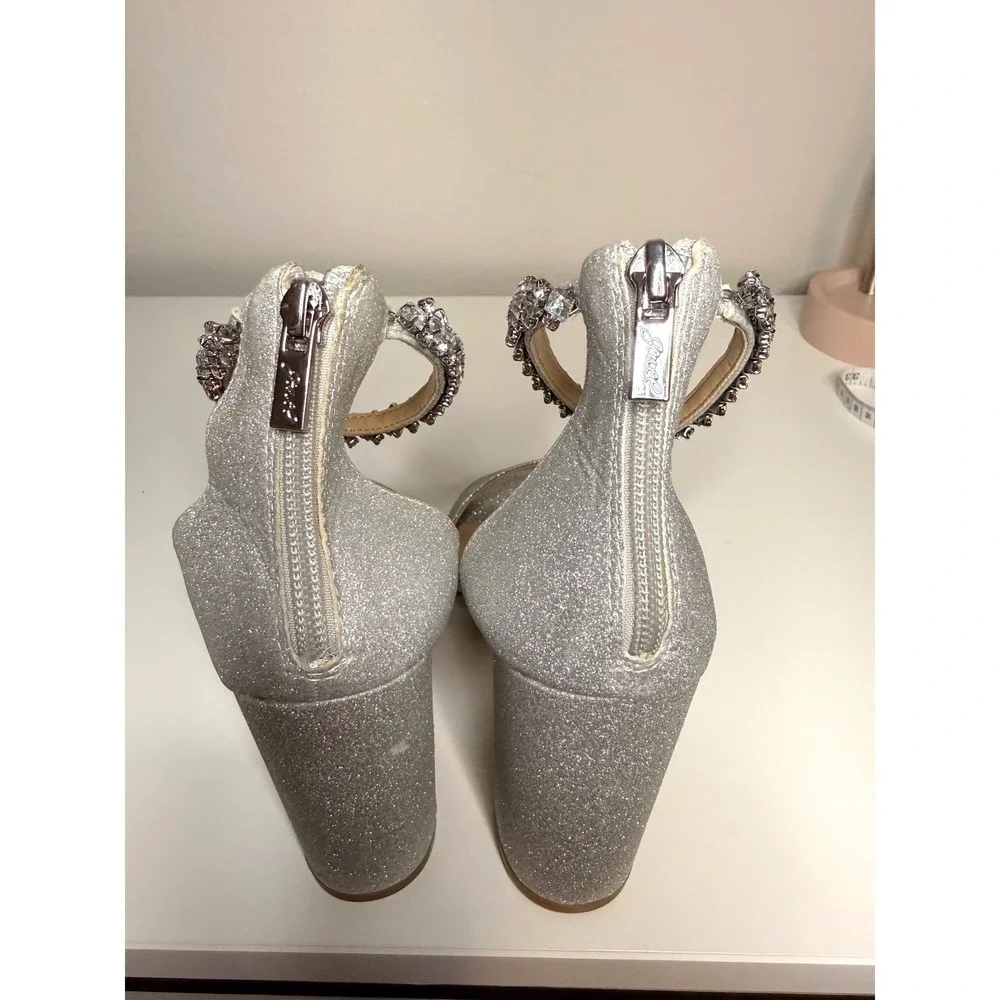 Jewel Badgley Mischka Silver Glitter Strappy Block Heels Women's Size‎ 8.5